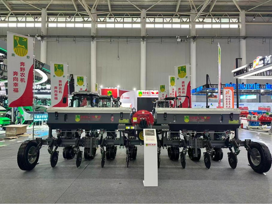 奔野重工攜新產(chǎn)品矩陣亮相2025武漢國(guó)際農(nóng)機(jī)展 科技賦能農(nóng)業(yè)新質(zhì)生產(chǎn)力