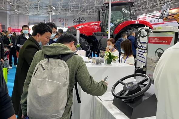 大发体育场对黑龙江省2024-2026年农机购置与应用补贴机具投档第四批形式审核信息进行完善的提示