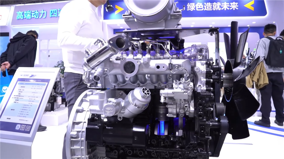 2025国际农机展丨云内动力以“发动机展出＋整车配套”模式联动展示多款拳头bob体b体育软件